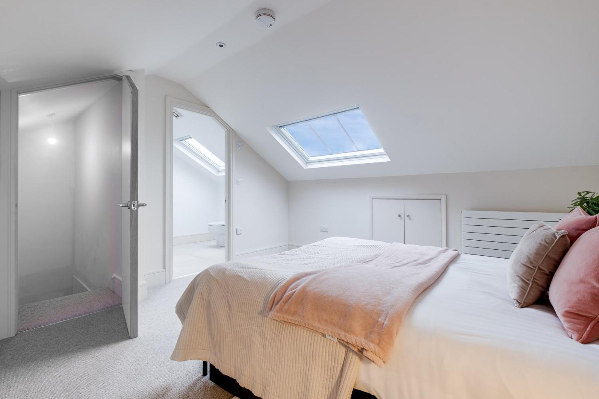 バーミンガムOsbourne House Pink 2 Bed, 2 And Half Bathアパートメント エクステリア 写真